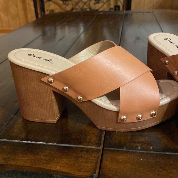 Qupid Shoes - Sandals